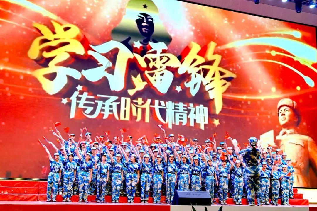 恐龙绝地逃生