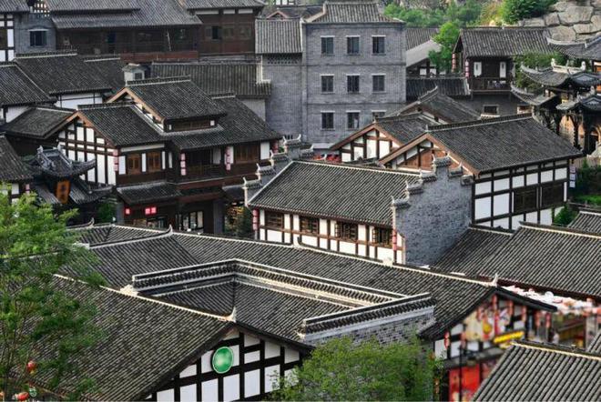 济南市莱芜区口镇街道党工委理论学习中心组组织开展1月份集中学习